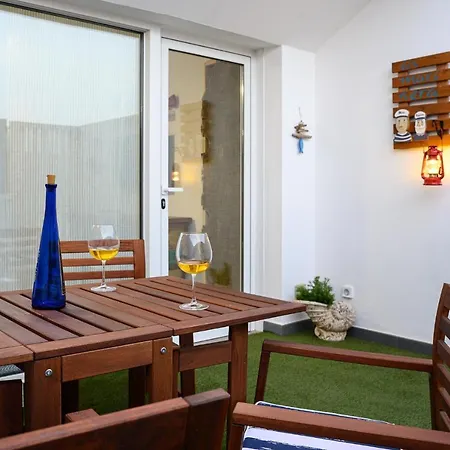 La Marinera House - Near The Beach, Air-con, Fast Wifi And Sat Tv By Lanzarote *