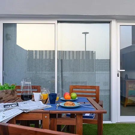 Dom wakacyjny La Marinera House - Near The Beach, Air-con, Fast Wifi And Sat Tv By Lanzarote Playa Blanca (Lanzarote)