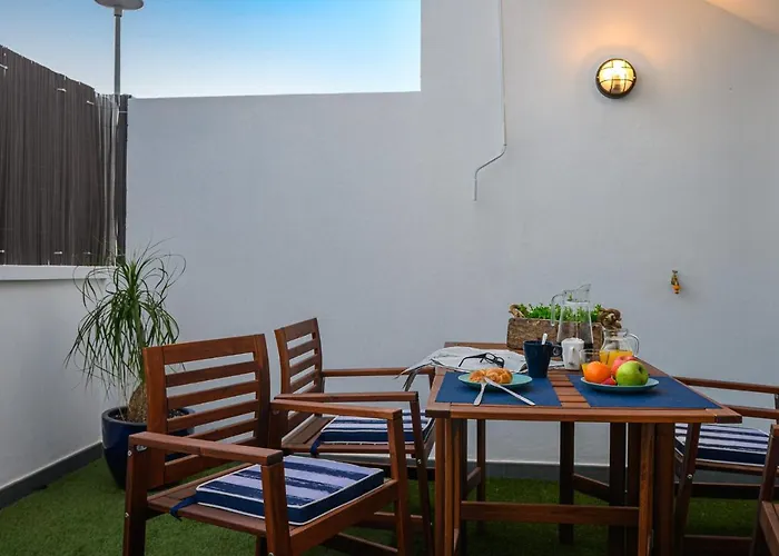 La Marinera House - Near The Beach, Air-con, Fast Wifi And Sat Tv By Lanzarote Playa Blanca (Lanzarote)